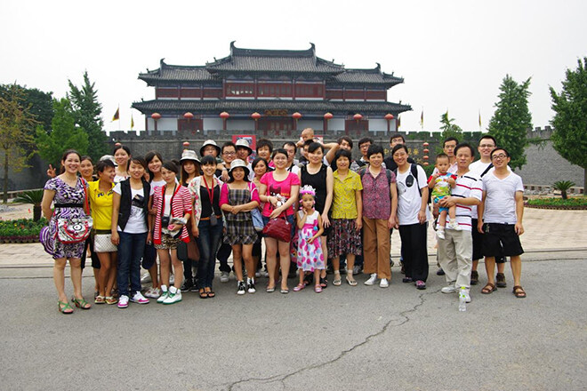 CRYSOUND team's travel to Hengdian in 2016