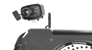 Module de caméra thermique CRYSOUND IA1301 monté sur une caméra d’imagerie acoustique CRY8120.