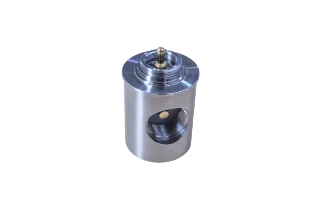 TA0516-1/2‑inch-to-1/2‑inch-right‑angle-adapter-Application:-For-connecting-a-1/2‑inch-measurement-microphone-to-a-1/2‑inch-preamplifier.
